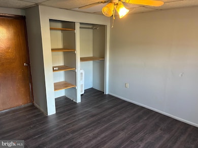 321 Peacock St, Pottsville, PA 17901 - photo 6