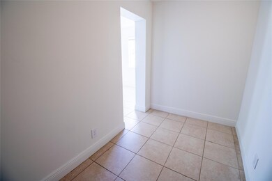 1505 SW 2nd St unit 211, Fort Lauderdale, FL 33312 - photo 2