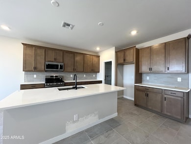 EC1E Lot 93 - Kitchen