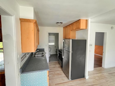 1130 Englewood Ave, Norton Shores, MI 49441 - photo 6