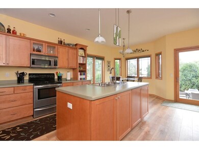 2755 Crinkle Root Dr, Fitchburg, WI 53711 - photo 6