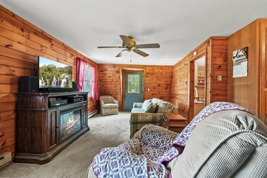 16 Knoll Rd, Wenham, MA 01984 - photo 3