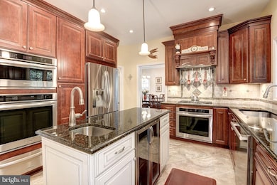 1013 Northwoods Trail, McLean, VA 22102 - photo 7