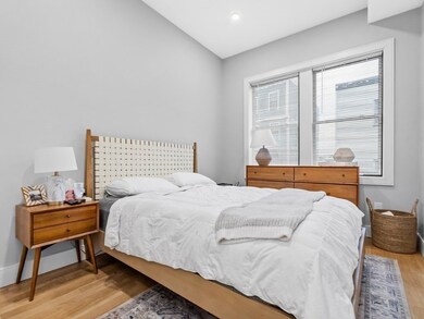 14 Pearl St unit 2, Boston, MA 02110 - photo 7