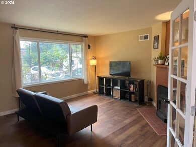 1310 Betty Ln, Eugene, OR 97404 - photo 5