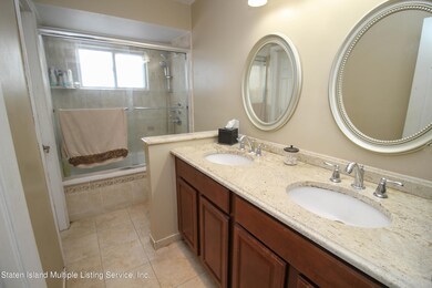 fieldstone main bath