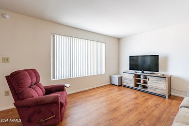 5407 W Monte Vista Rd, Phoenix, AZ 85035 - photo 5