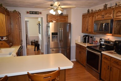 Kitchen area with lots of cabinet space