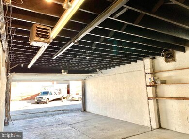 10 Wolfenden Ave, Collingdale, PA 19023 - photo 3