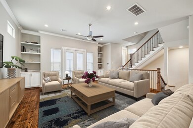 880 Wakefield Dr unit C, Houston, TX 77018 - photo 3