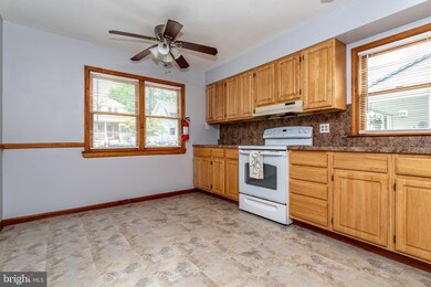 111 Dubois Ave, West Deptford, NJ 08096 - photo 5