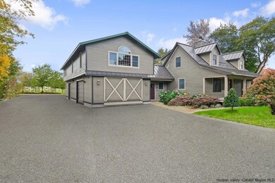 161 Willow Tree Rd unit 1, Milton, NY 12547 - photo 2