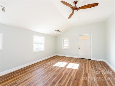 668 Pace Rd, Hendersonville, NC 28792 - photo 5