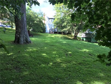 85 Beaver St, Lehighton, PA 18235 - photo 6