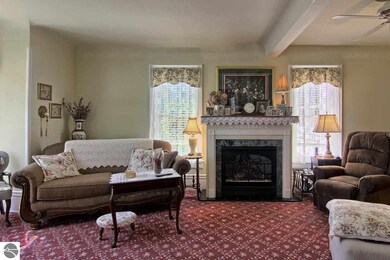 306 Ottawa St, Elk Rapids, MI 49629 - photo 2