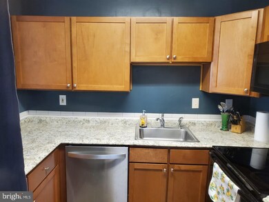 11407 Ledbury Way, Germantown, MD 20876 - photo 6