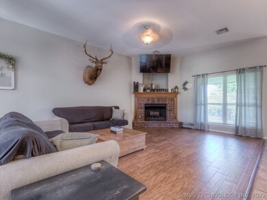 3336 S 202nd East Ave, Broken Arrow, OK 74014 - photo 5