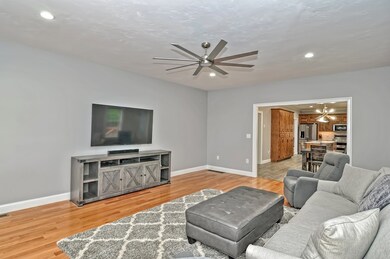 21 Brandywine Rd, Franklin, MA 02038 - photo 4