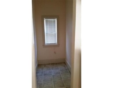 55 Cortland St unit 1, Springfield, MA 01109 - photo 5