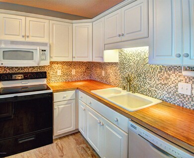 Kitchen V2