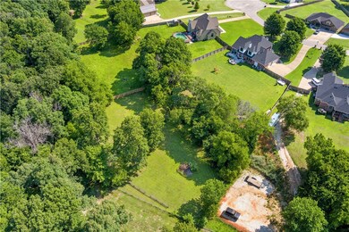 13511 Meadow Ridge, Fayetteville, AR 72704 - photo 2