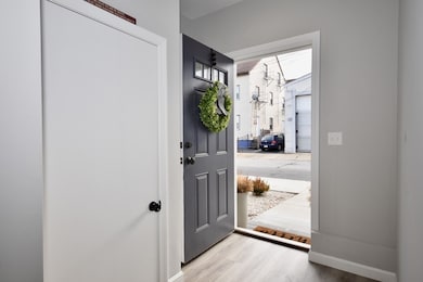 550 Spring St unit 2, Fall River, MA 02721 - photo 3