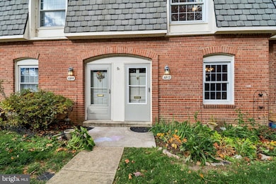 5912 Minutemen Rd unit 295, Springfield, VA 22152 - photo 4