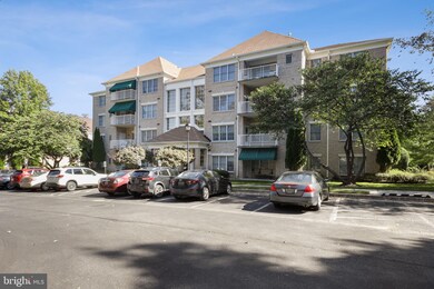 641 Straffan Dr unit 304, Lutherville Timonium, MD 21093 - photo 2