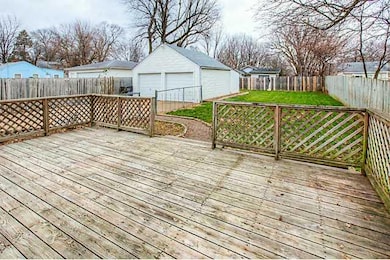 1139 58th St, Des Moines, IA 50311 - photo 3