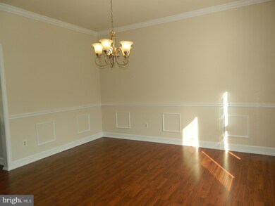 16292 Aspen Trail Ct, Triangle, VA 22172 - photo 3