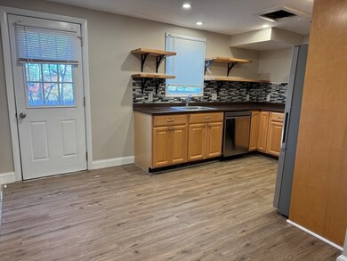 66 Gardner St unit A, Rockland, MA 02370 - photo 2