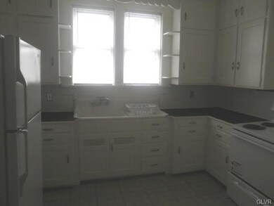 507 Main St unit 2nd floor, Bethlehem, PA 18018 - photo 4