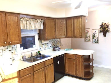 107 Myrtle Trace Dr, Conway, SC 29526 - photo 7