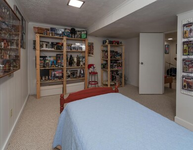 4400 Densmore-38