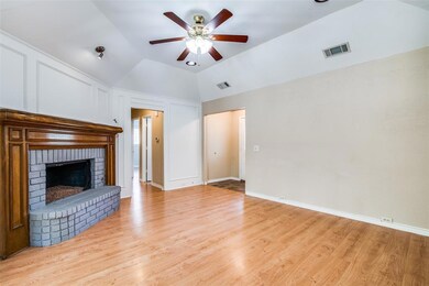 301 N Winding Oaks Dr, Wylie, TX 75098 - photo 5