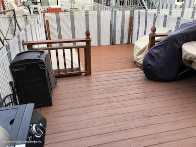 162 Lorraine Loop, Staten Island, NY 10309 - photo 7