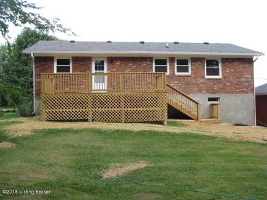 529 Ford Dr, Mount Washington, KY 40047 - photo 6