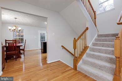 9649 Hurstborne Rd, Columbia, MD 21046 - photo 7