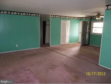 15 Buttercup Ln, Willingboro, NJ 08046 - photo 3