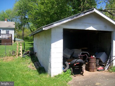 210 W Culpeper St, Culpeper, VA 22701 - photo 4