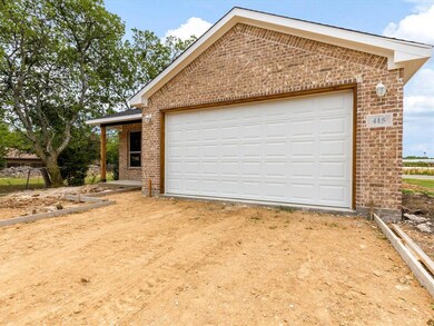 415 Elmo St, Cleburne, TX 76031 - photo 4