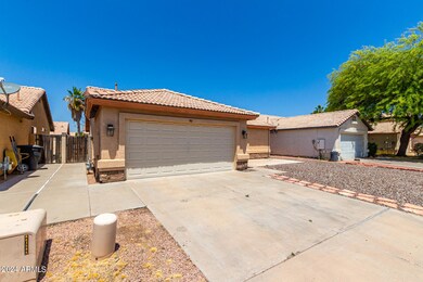 512 E Monterey St, Chandler, AZ 85225 - photo 2