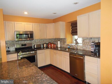 760 Bargate Ct, Southampton, PA 18966 - photo 5