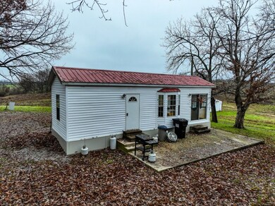 170 Decker Springs Rd, Elizabethtown, IL 62946 - photo 7