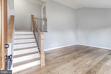 30 Bobby Dr, Newark, DE 19713 - photo 2