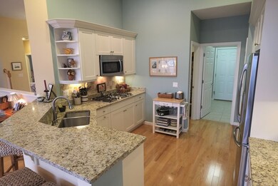 6 Henloe Green unit 6, Plymouth, MA 02360 - photo 3