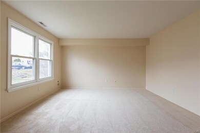 49 Eisenhower Cir, Whitehall, PA 18052 - photo 2