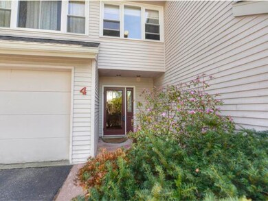 71 S Williams St unit 4, Burlington, VT 05401 - photo 2