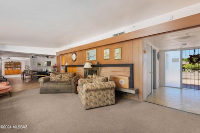 17-web-or-mls-2330 E WAVERLY ST - MLS IM