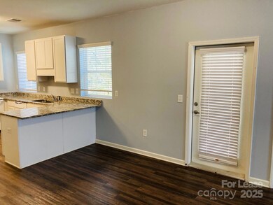 17905 Delmas Dr unit 301, Cornelius, NC 28031 - photo 6